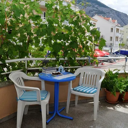 Veselko * Makarska